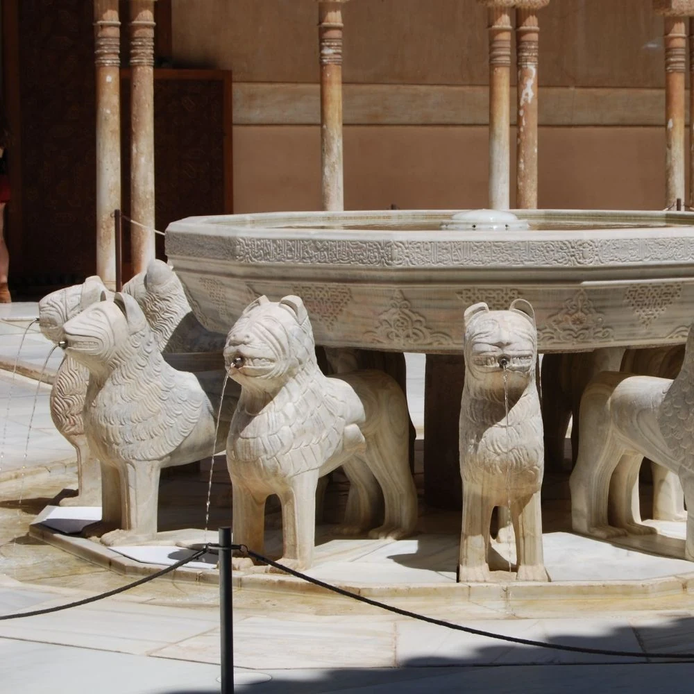 Fuente del Patio de los Leones en los Palacios Nazaríes